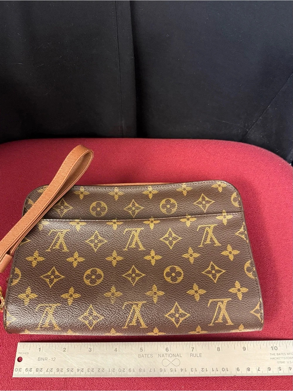 Louis Vuitton Authenticated 1997 Pochette Orsay